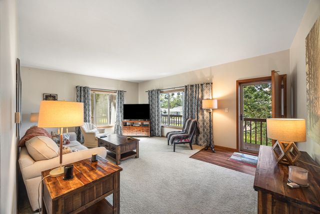 11959 Portage Lake Avenue, Putnam Twp, MI 48169
