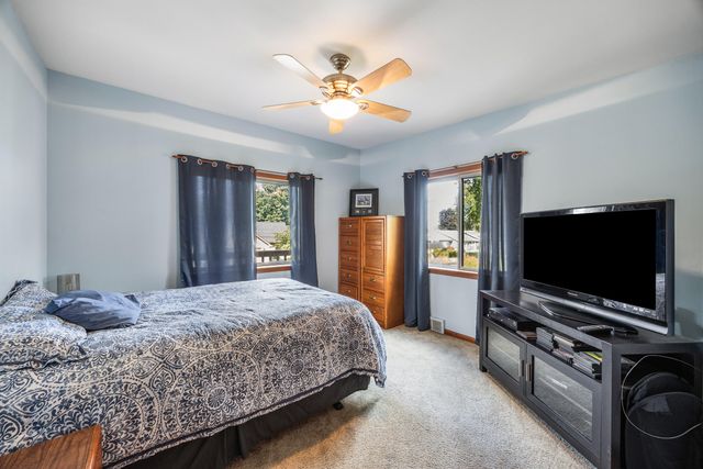 11959 Portage Lake Avenue, Putnam Twp, MI 48169