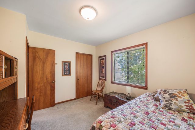 11959 Portage Lake Avenue, Putnam Twp, MI 48169