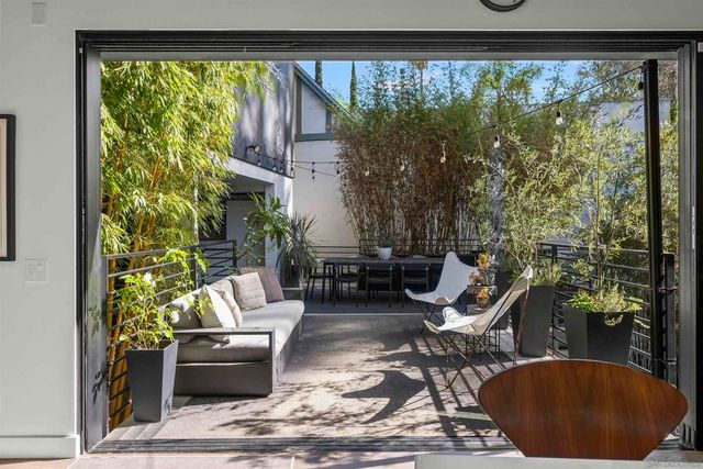 3784 8th Ave, San Diego, CA 92103