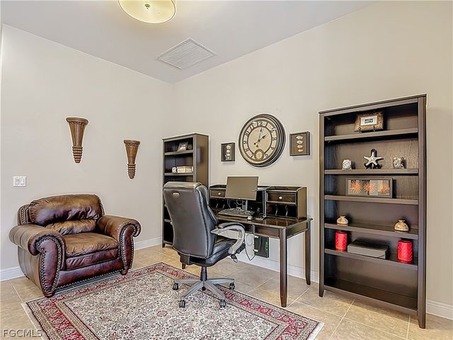 5710 Kensington LOOP, Fort Myers, FL 33912