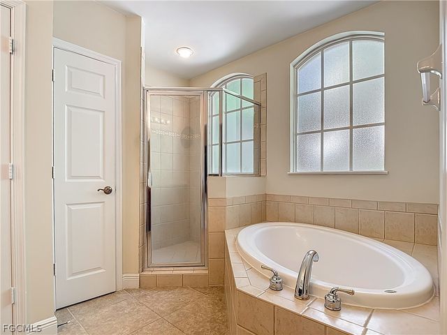 5710 Kensington LOOP, Fort Myers, FL 33912