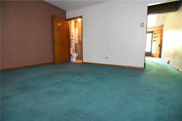 613 E 19th Ave, Munhall, PA 15120