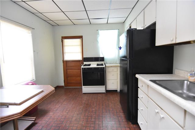 613 E 19th Ave, Munhall, PA 15120