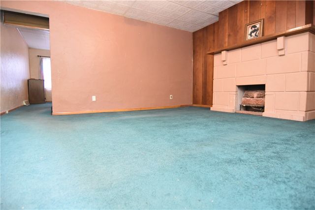 613 E 19th Ave, Munhall, PA 15120