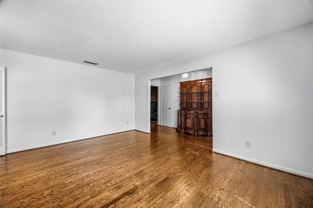 2433 Pinehurst Lane, Mesquite, TX 75150