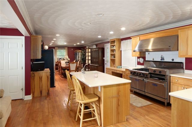 746 State Route 380, Washington Twp, PA 15668