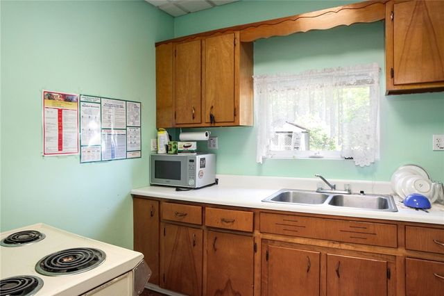 746 State Route 380, Washington Twp, PA 15668