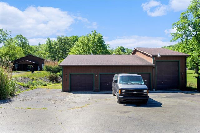 746 State Route 380, Washington Twp, PA 15668