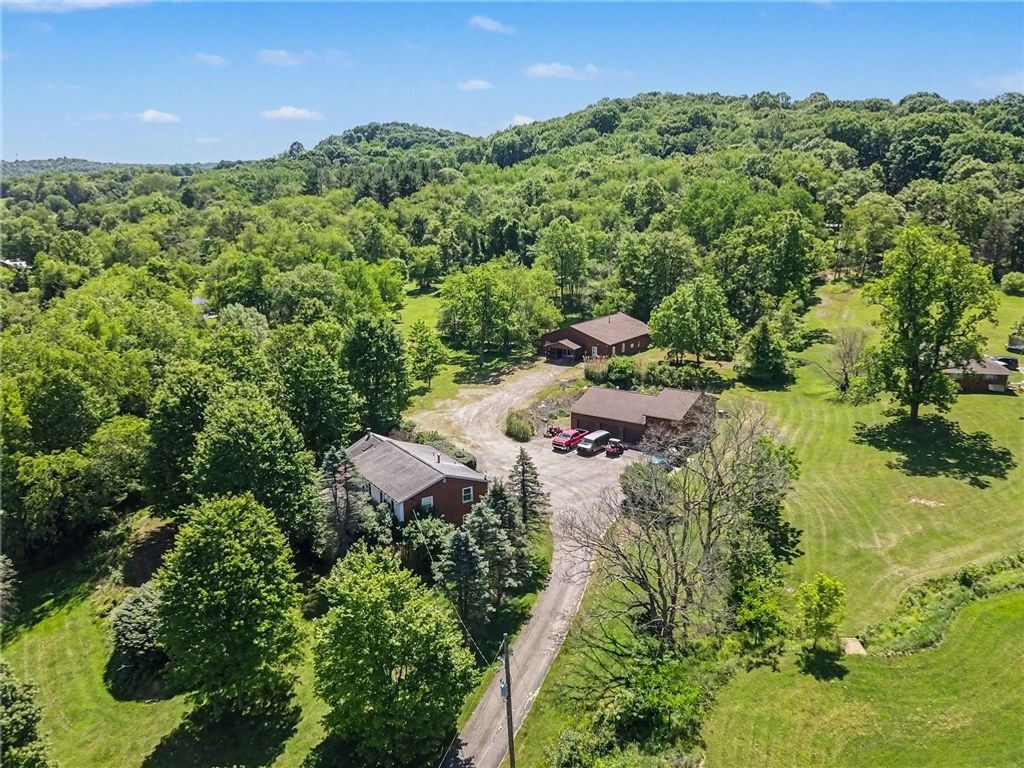 746 State Route 380, Washington Twp, PA 15668