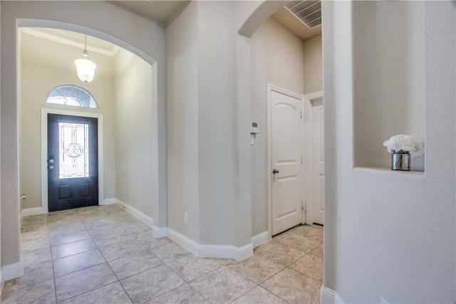 552 Winnetka Drive, Oak Point, TX 75068