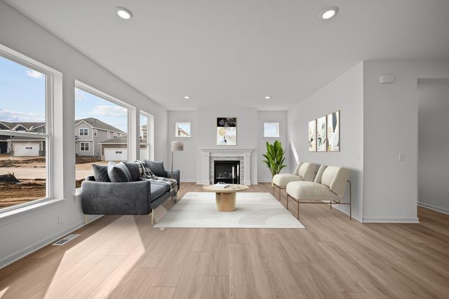 3067 Trinity Dr, Shakopee, MN 55379