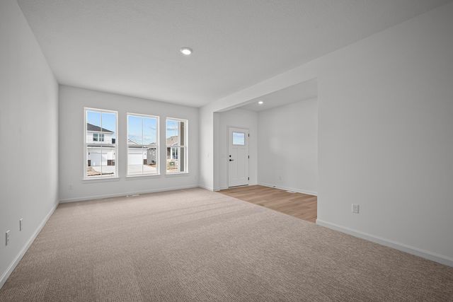 3067 Trinity Dr, Shakopee, MN 55379