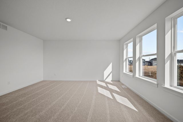 3067 Trinity Dr, Shakopee, MN 55379