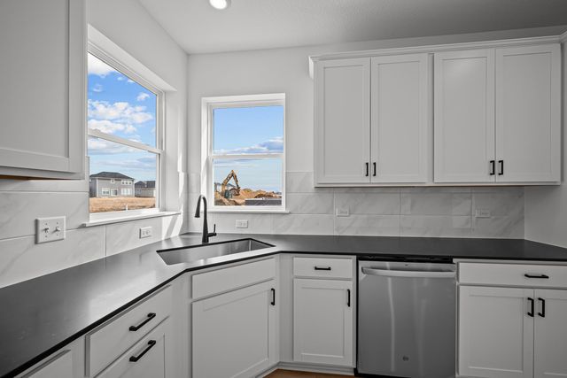 3067 Trinity Dr, Shakopee, MN 55379