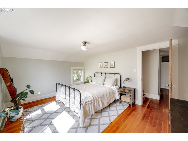 12300 Se MT SCOTT Blvd, Happy Valley, OR 97086