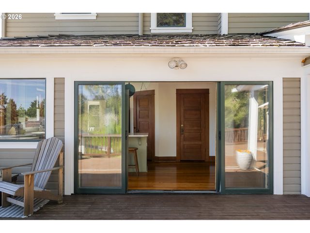 12300 Se MT SCOTT Blvd, Happy Valley, OR 97086