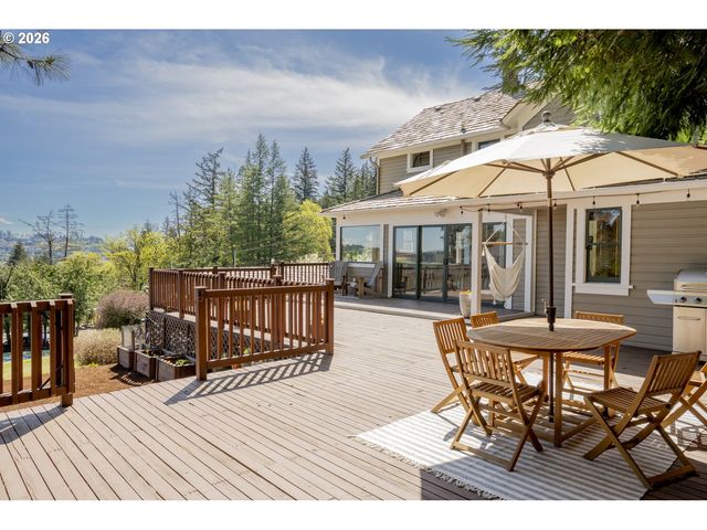 12300 Se MT SCOTT Blvd, Happy Valley, OR 97086