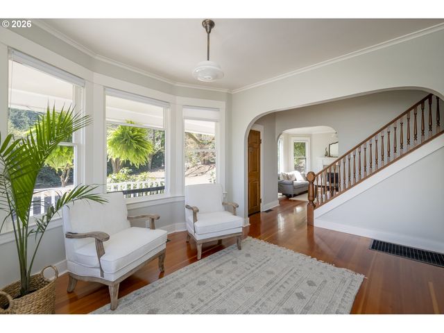 12300 Se MT SCOTT Blvd, Happy Valley, OR 97086