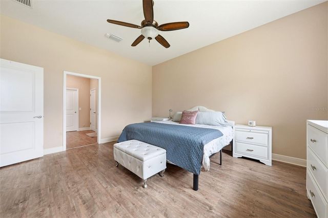 5011 BELTED KINGFISHER DRIVE, Oxford, FL 34484