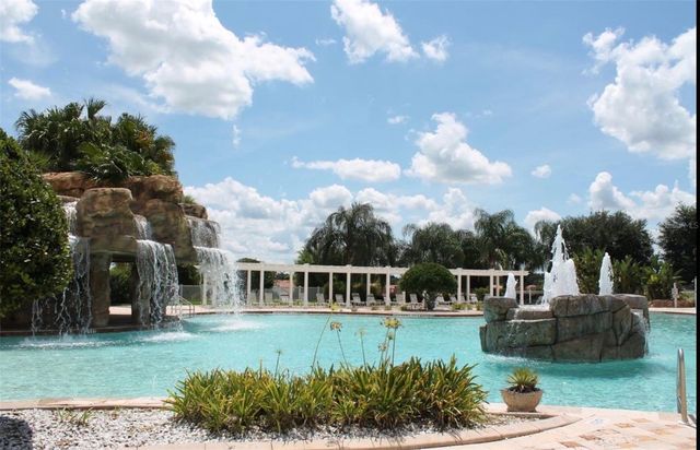 5011 BELTED KINGFISHER DRIVE, Oxford, FL 34484