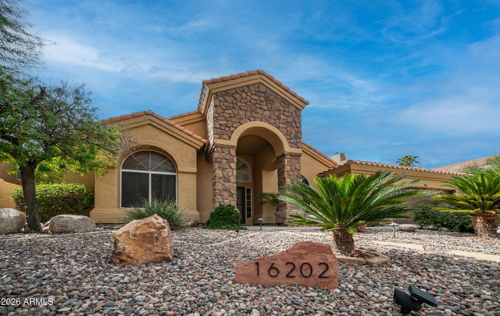 16202 S 33RD Place, Phoenix, AZ 85048 — exterior