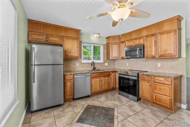 6206 Stratford Glen Court, Unincorporated, MO 63129