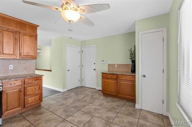 6206 Stratford Glen Court, Unincorporated, MO 63129