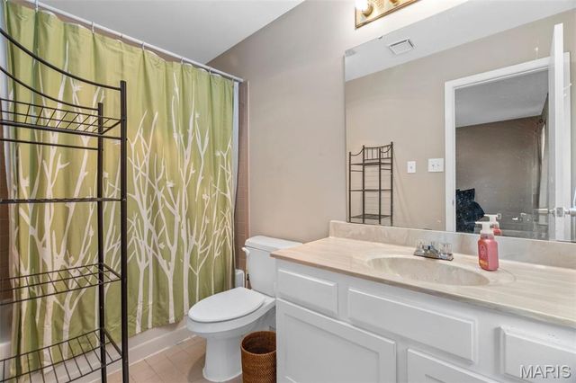 6206 Stratford Glen Court, Unincorporated, MO 63129