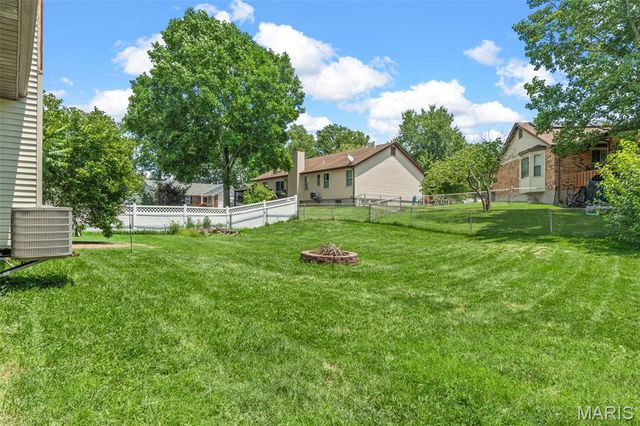 6206 Stratford Glen Court, Unincorporated, MO 63129