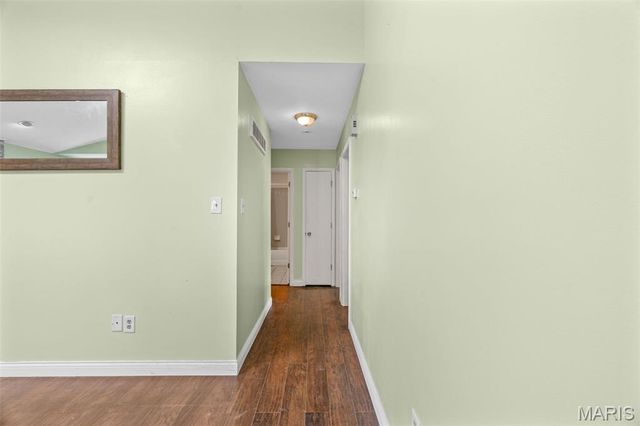 6206 Stratford Glen Court, Unincorporated, MO 63129