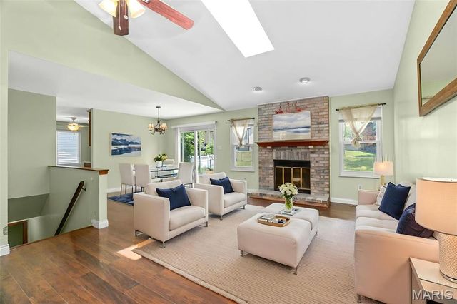 6206 Stratford Glen Court, Unincorporated, MO 63129