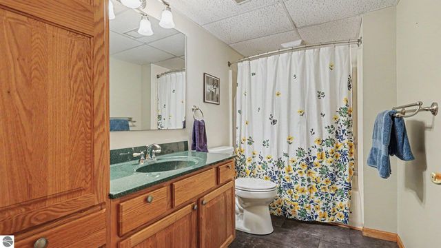 2107 W Kelly Drive, Mt Pleasant, MI 48858