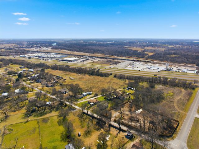 2801 Old Marlin Road, Waco, TX 76705