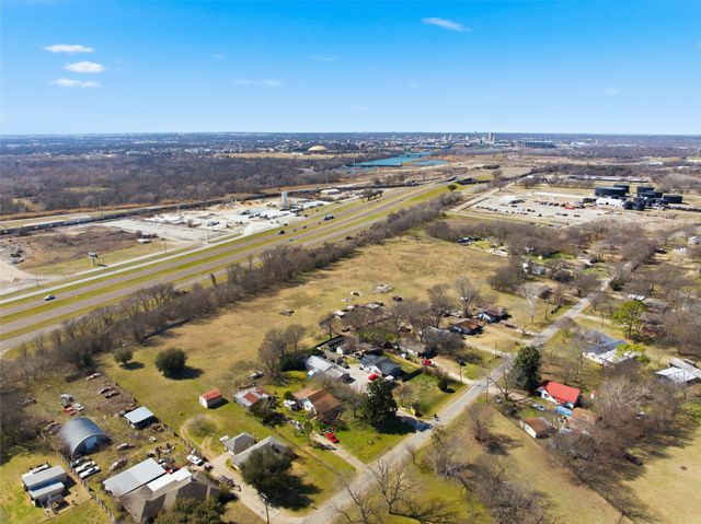 2801 Old Marlin Road, Waco, TX 76705