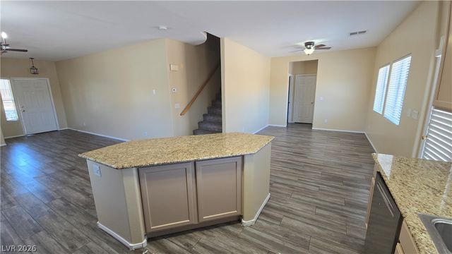 2920 Bridleton Avenue, North Las Vegas, NV 89081
