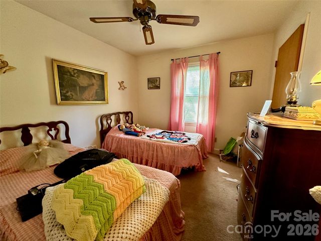 7200 Woodstock Drive, Charlotte, NC 28210