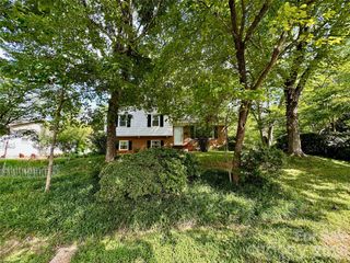 7200 Woodstock Drive, Charlotte, NC 28210