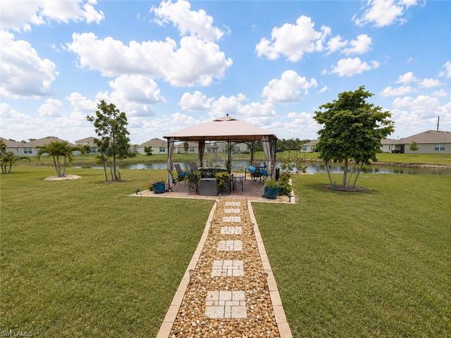 16818 Pink Coral Path, North Fort Myers, FL 33903