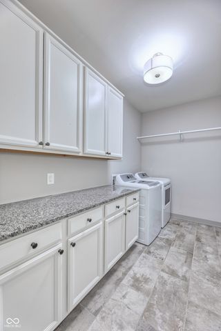 8686 Morgan Drive, Fishers, IN 46038