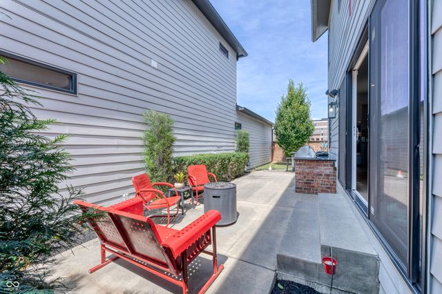 8686 Morgan Drive, Fishers, IN 46038