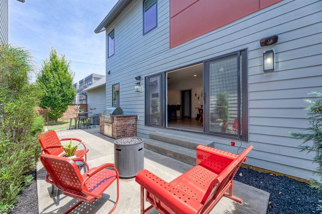 8686 Morgan Drive, Fishers, IN 46038