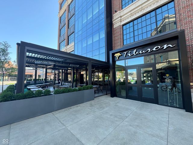 8686 Morgan Drive, Fishers, IN 46038