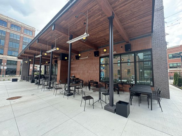 8686 Morgan Drive, Fishers, IN 46038