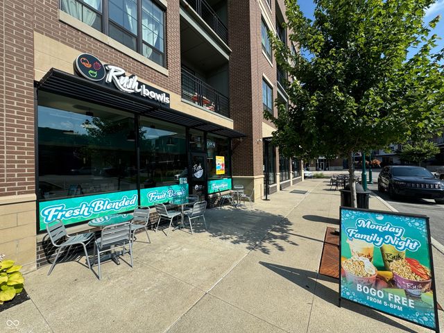 8686 Morgan Drive, Fishers, IN 46038