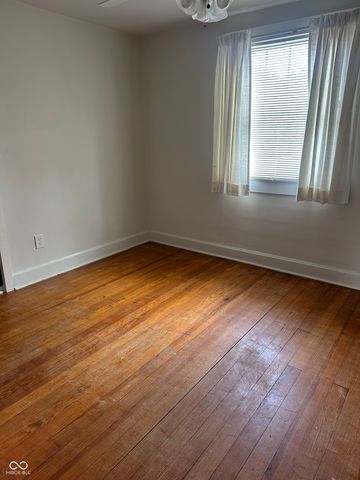 124 W Berry Street, Greencastle, IN 46135