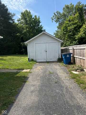 124 W Berry Street, Greencastle, IN 46135