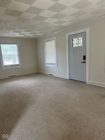 124 W Berry Street, Greencastle, IN 46135