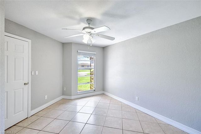 321 Dania ST, Lehigh Acres, FL 33936