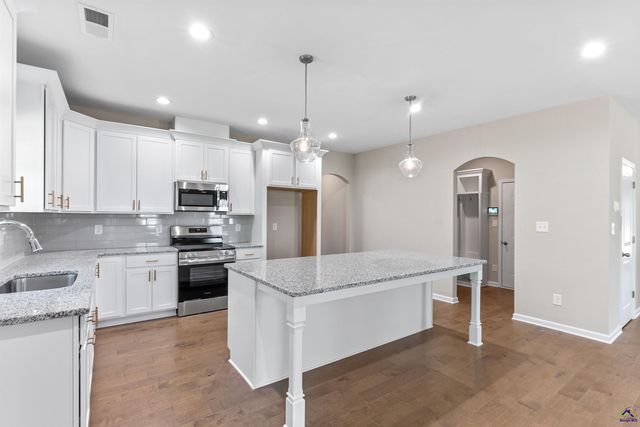 4616 Capulet Court, Forsyth, GA 31029